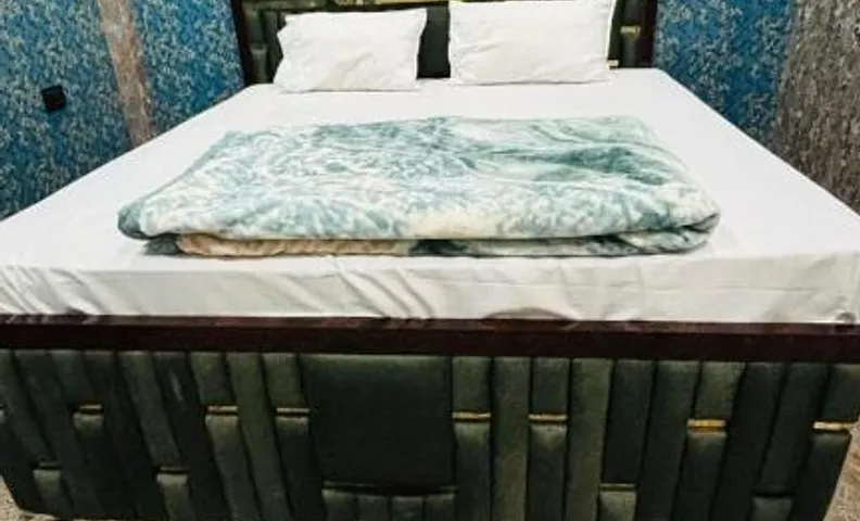 Anusthan Hotel