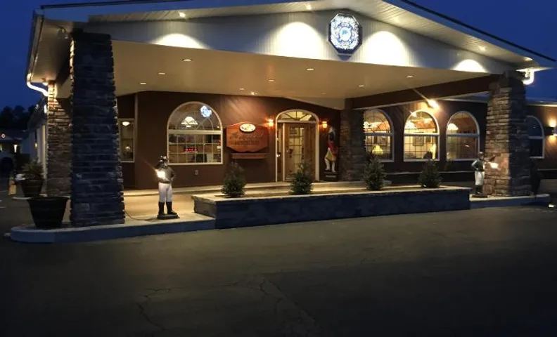 Landmark Motor Inn