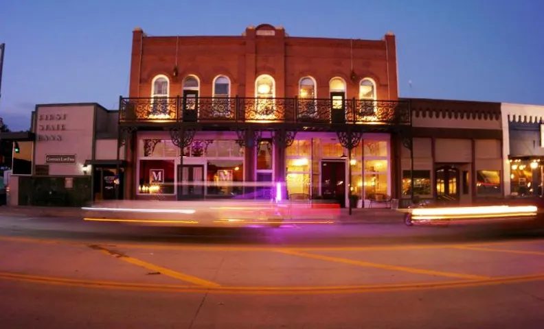 Mulberry Inn