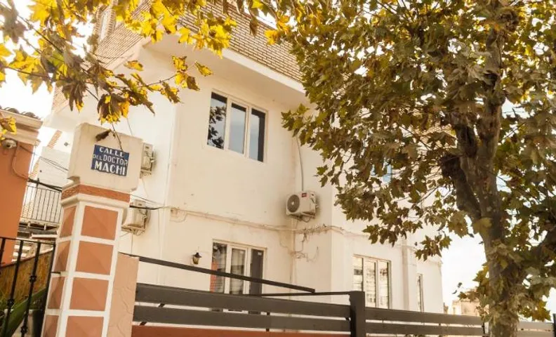 Orange Vibes Guest house