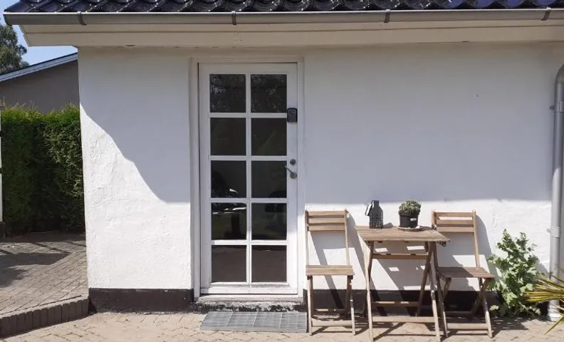 Cozy tiny room, mini kitchen and bathroom