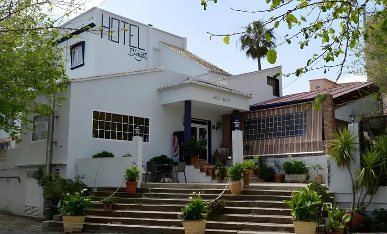 HOSTAL BLAYET