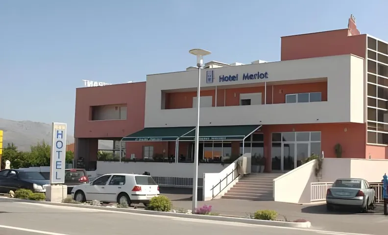Hotel Merlot