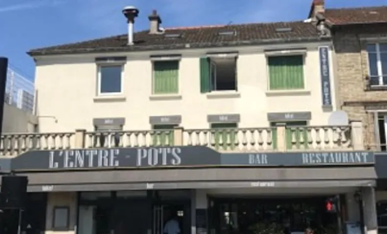 L'ENTRE-POTS