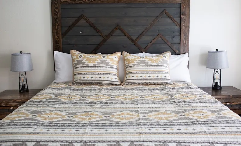 Pine Lodge