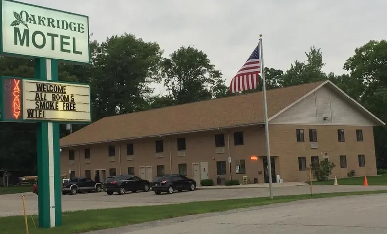 Oakridge Motel
