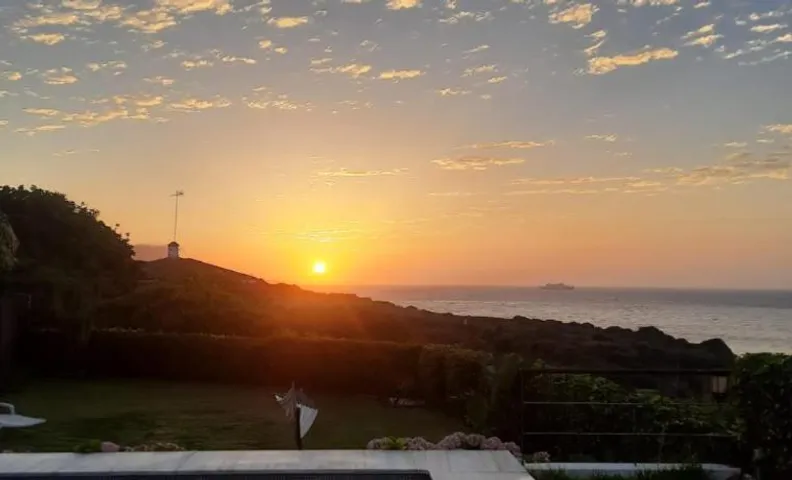 Punta Carnero - Villa de ensueño