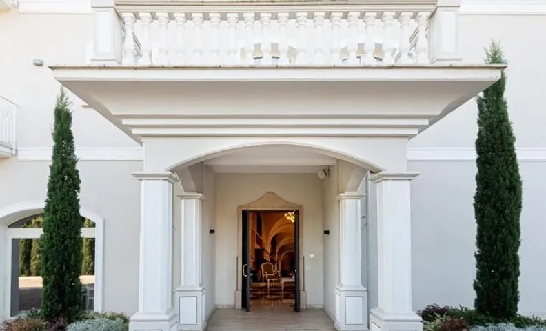 Suites & Apartments Liola'