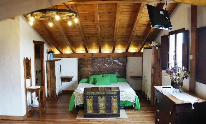 Casa Rural Bioenergética La Serrezuela