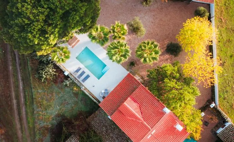 Wishome- Finca Venta Viñas con piscina privada, en la falda de Gredos