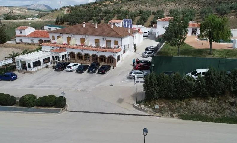 Hostal Restaurante El Cruce