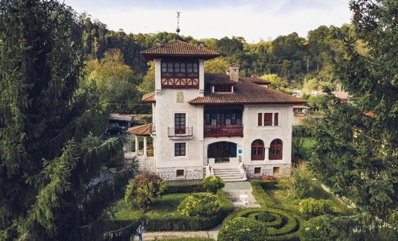 Hotel Palacete Real