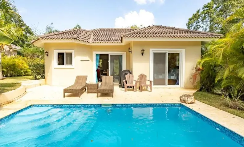 Private Pool & Jacuzzi Villa in Sosúa