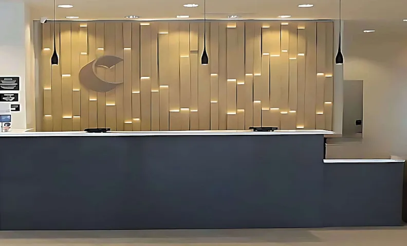 컴포트 스위트 리치먼드 이스트