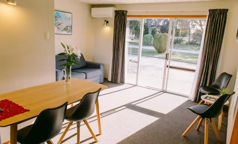 Flaxbourne Motels