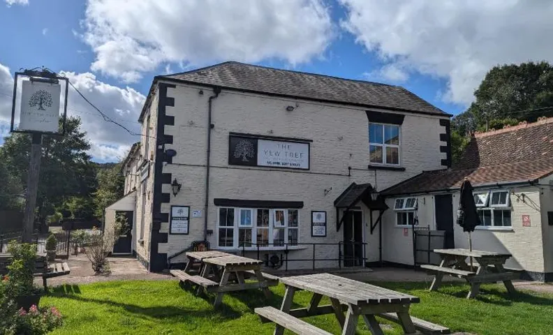 The Yew Tree at Longhope