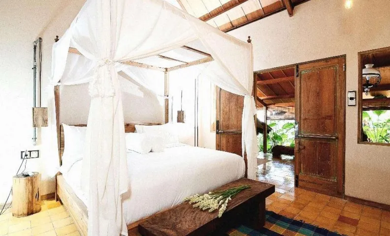 Desa Alamanis Resort Vila