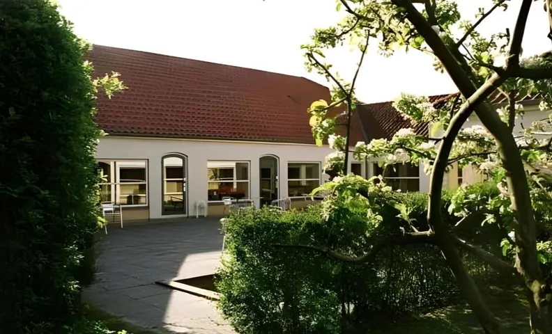 MOVE Eco Health Hotel
