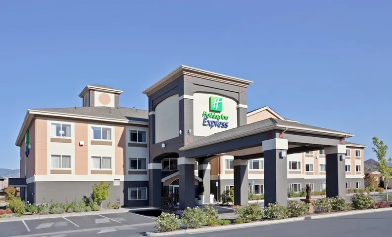홀리데이 인 익스프레스 & 스위트 애슐랜드 바이 IHG