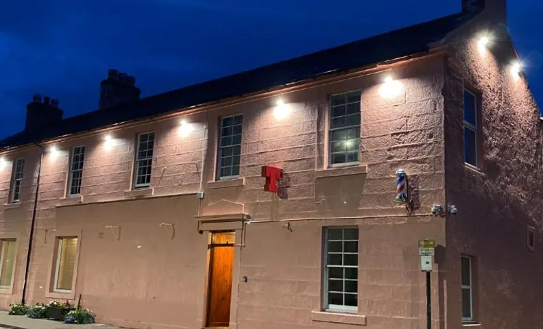 Queensberry arms hotel
