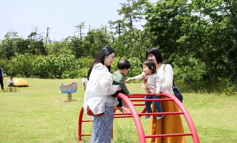 이코이 노 무라 노토 한토