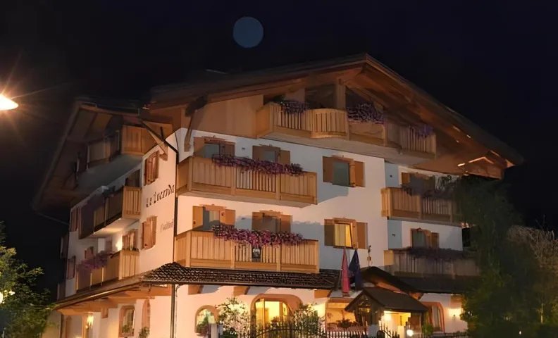 HOTEL La Locanda