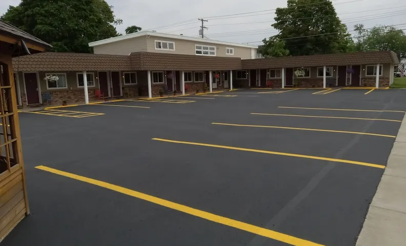 Gladstone Motel