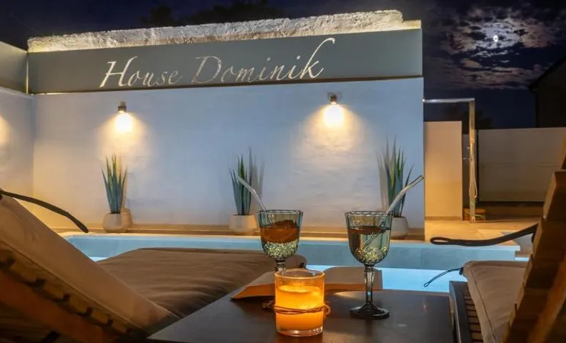 House Dominik-with pool and jacuzzi near Rovinj