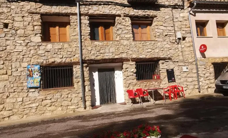 Casa Rural y Albergue Tormon