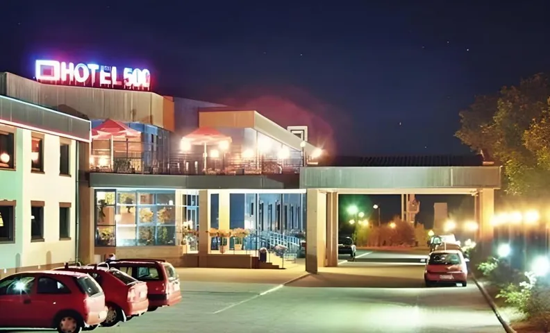 Hotel 500 W Strykowie