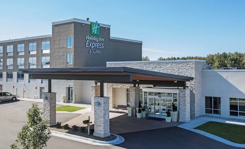 홀리데이 인 익스프레스 & 스위트 루딩턴 바이 IHG