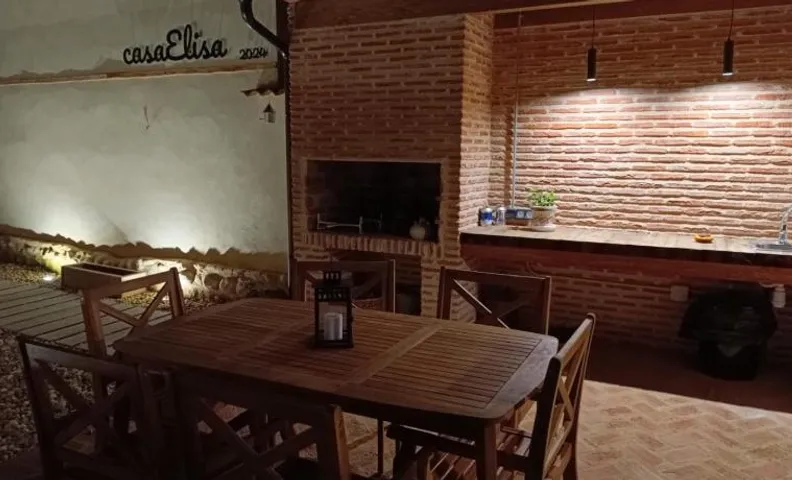 Casa Elisa - Albergue turístico superior