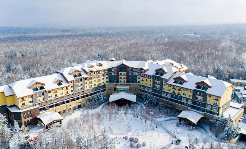 크라운 플라자 리조트 창바이산 온천 바이 IHG