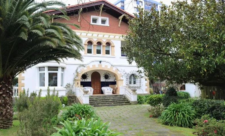 Villa Isabela Bakio Rooms