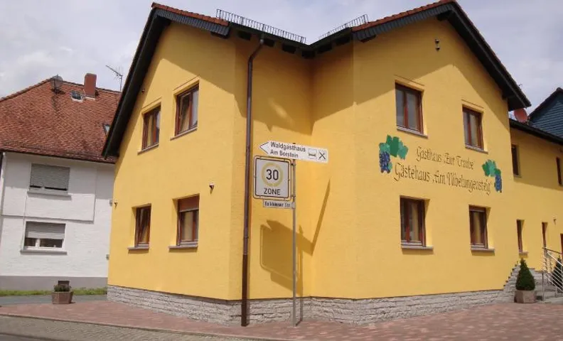 Gaestehaeuser Am Nibelungensteig