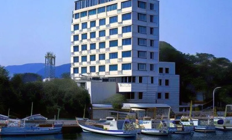 Oki Plaza Hotel