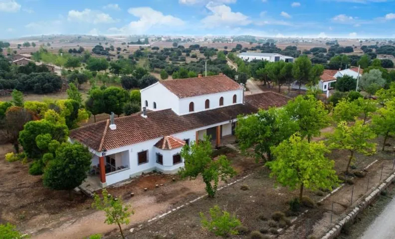 Casas rurales la estación de Robledo