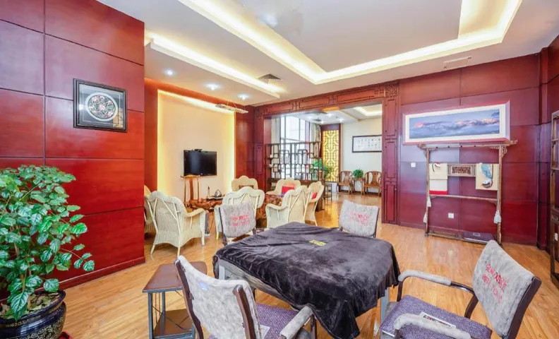 Xuanwei Xuanneng International Hotel (Railway Station)