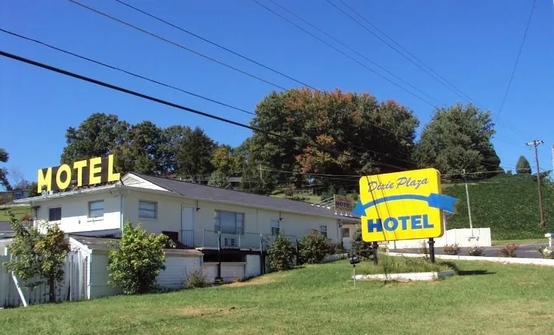 Dixie Plaza hotel