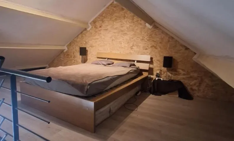 Chambre cosy dans les combles