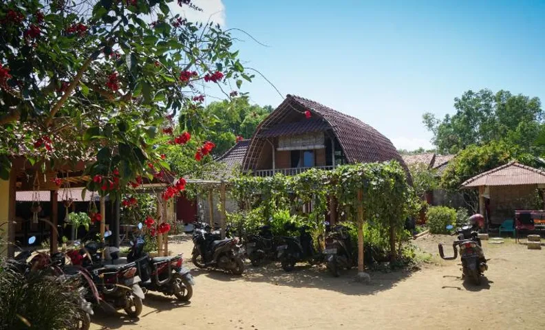 Harry's Ocean House Pacitan