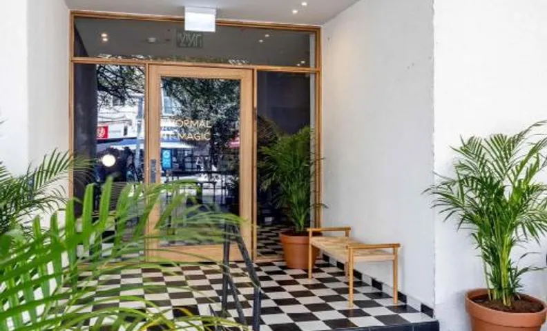 Sirkin 16 Hotel - Autonomous hotel