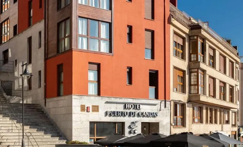 Hotel Puerto de Candás
