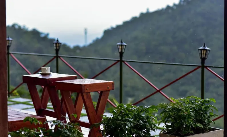 Mount Stratus Resort