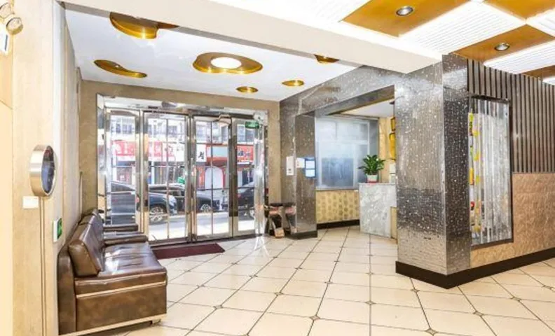 Holiday Yizhan Chain Hotel (Mudanjiang West No.4 Branch)