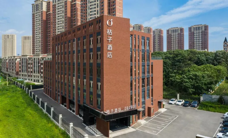 Orange Hotel Shenyang Huachen Ceramic City