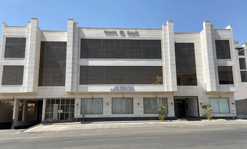 글래머 인 - جلامور ان