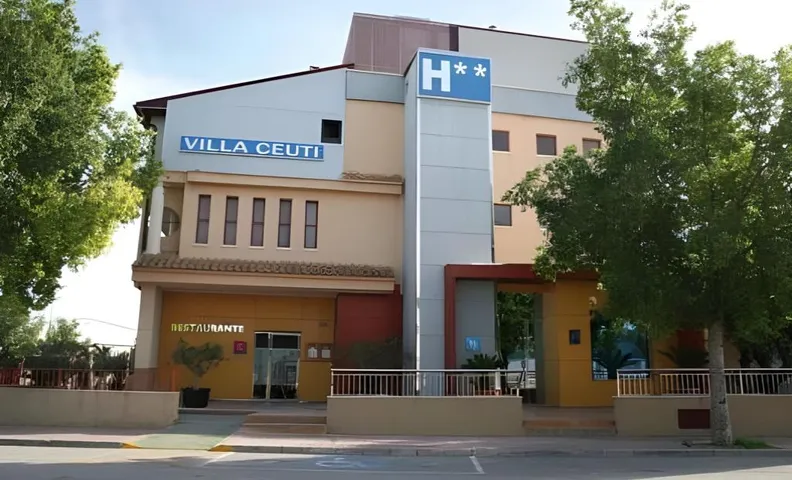 Hotel Villa Ceuti