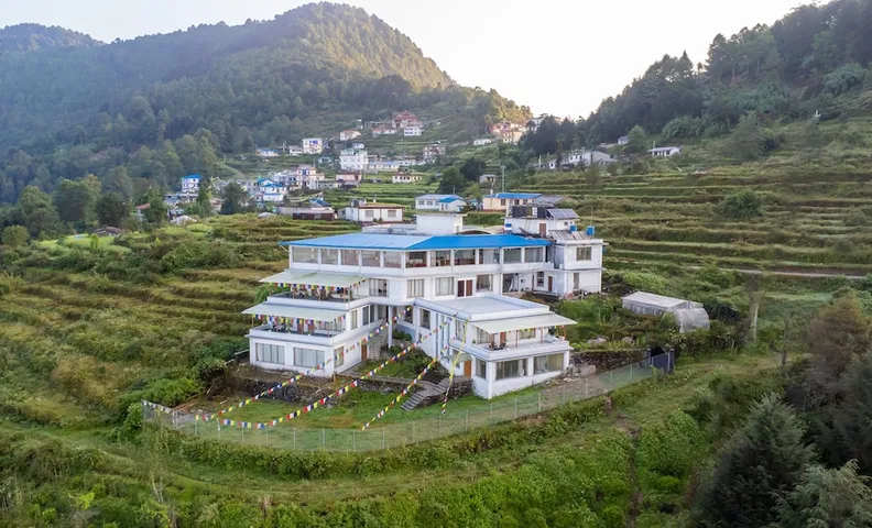 헬람부 산 리조트