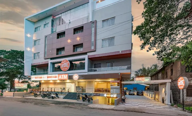 Hotel Agatya Miraj